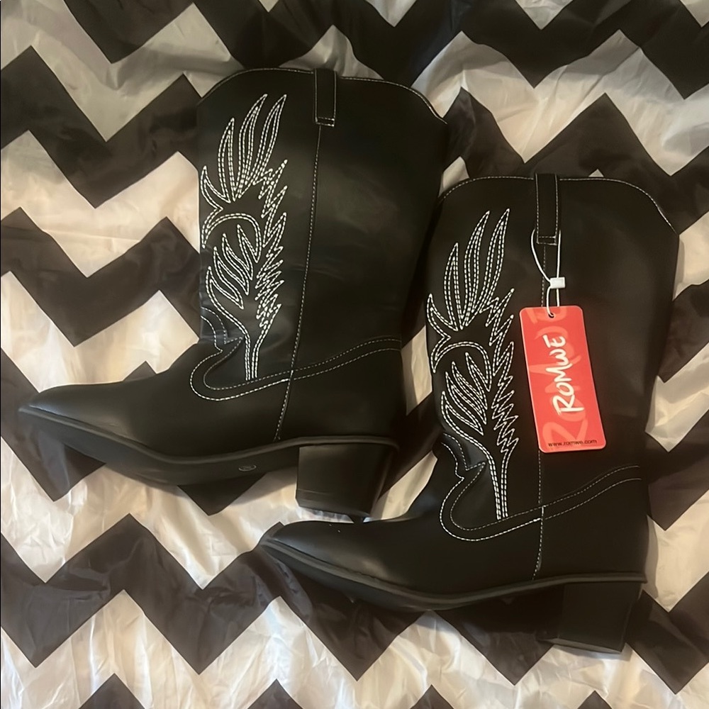 ROMWE Black Heeled Boots Womens 38